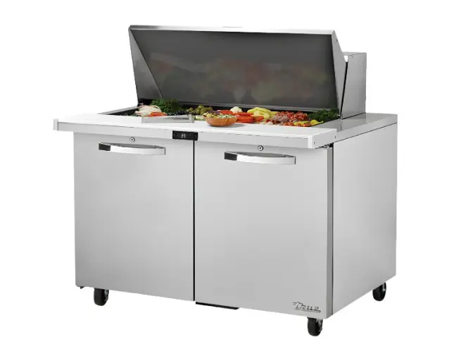 MESA REFRIGERADA PARA PREPARACION DE SANDWICHES Y ENSALADAS. TRUE TSSU-48-18M-B-HC SPEC3 # TRUE-TSSU-48-18M-B-HC/SPEC3